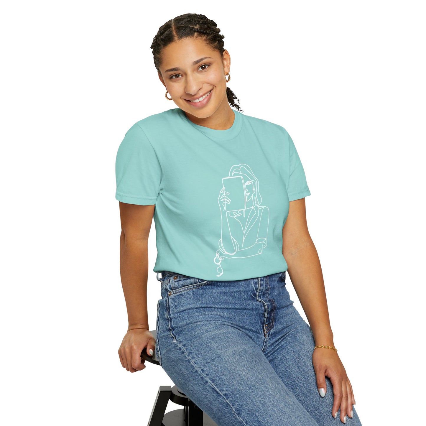 Literary Ladies Comfort Tee