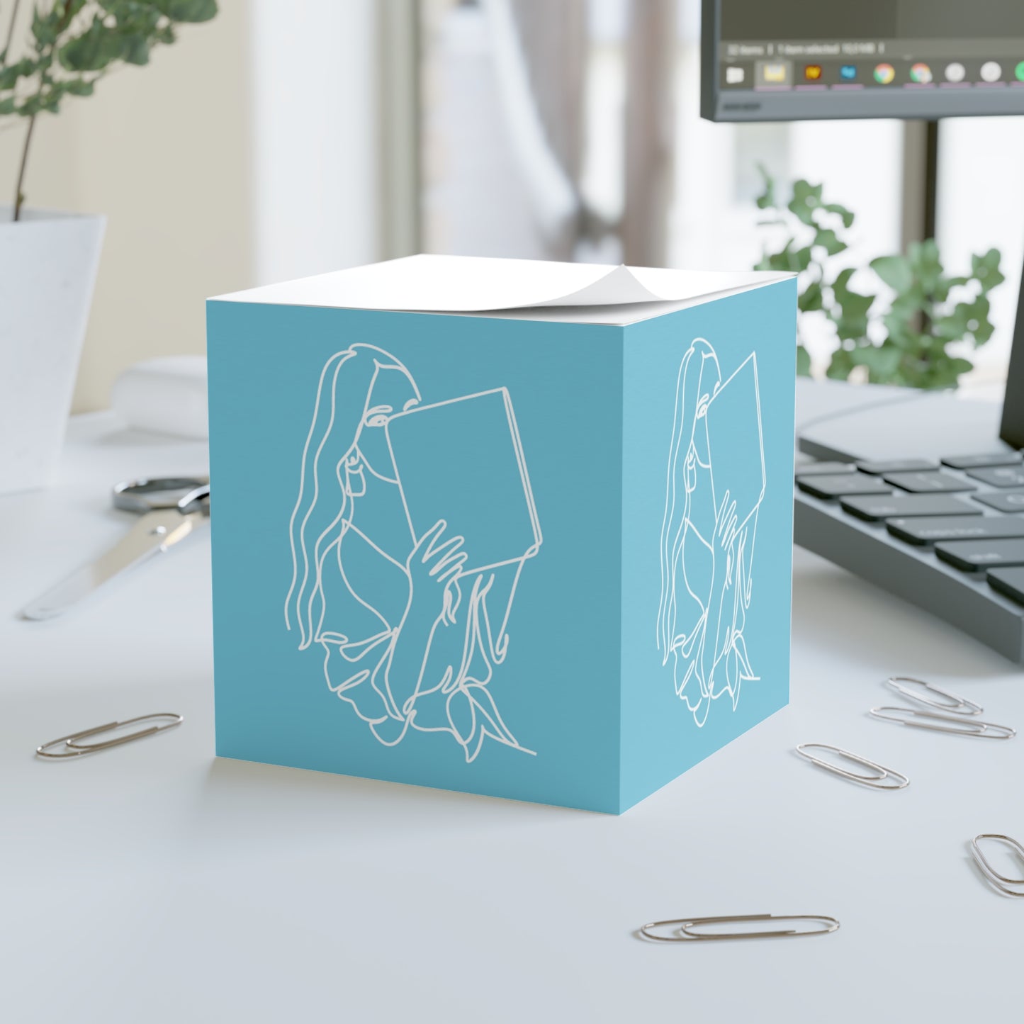 {B & B} Notes Cube