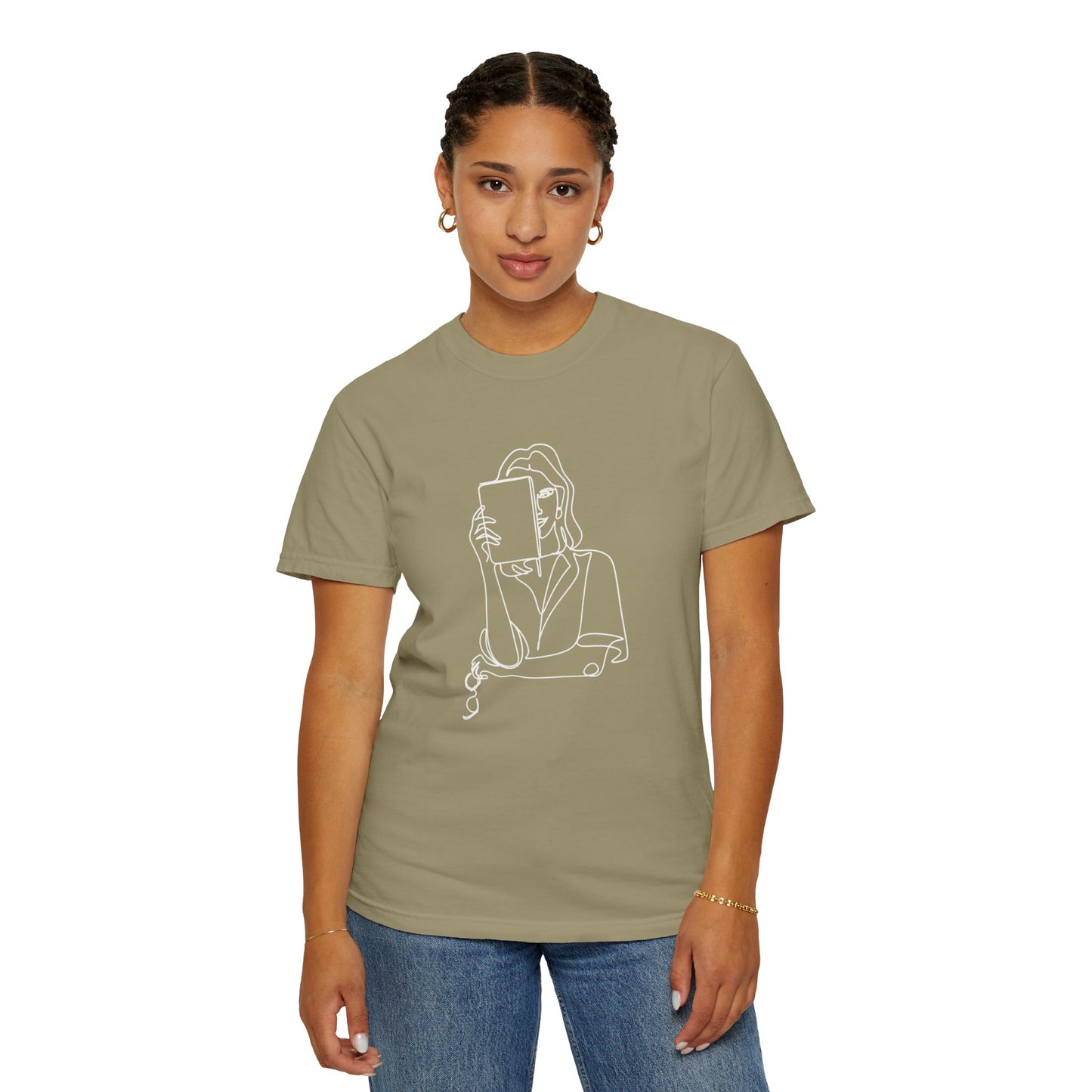 Literary Ladies Comfort Tee
