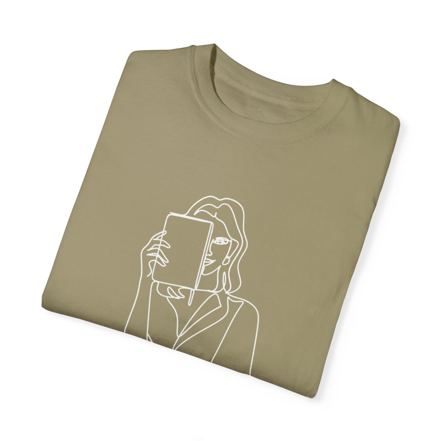 Literary Ladies Comfort Tee